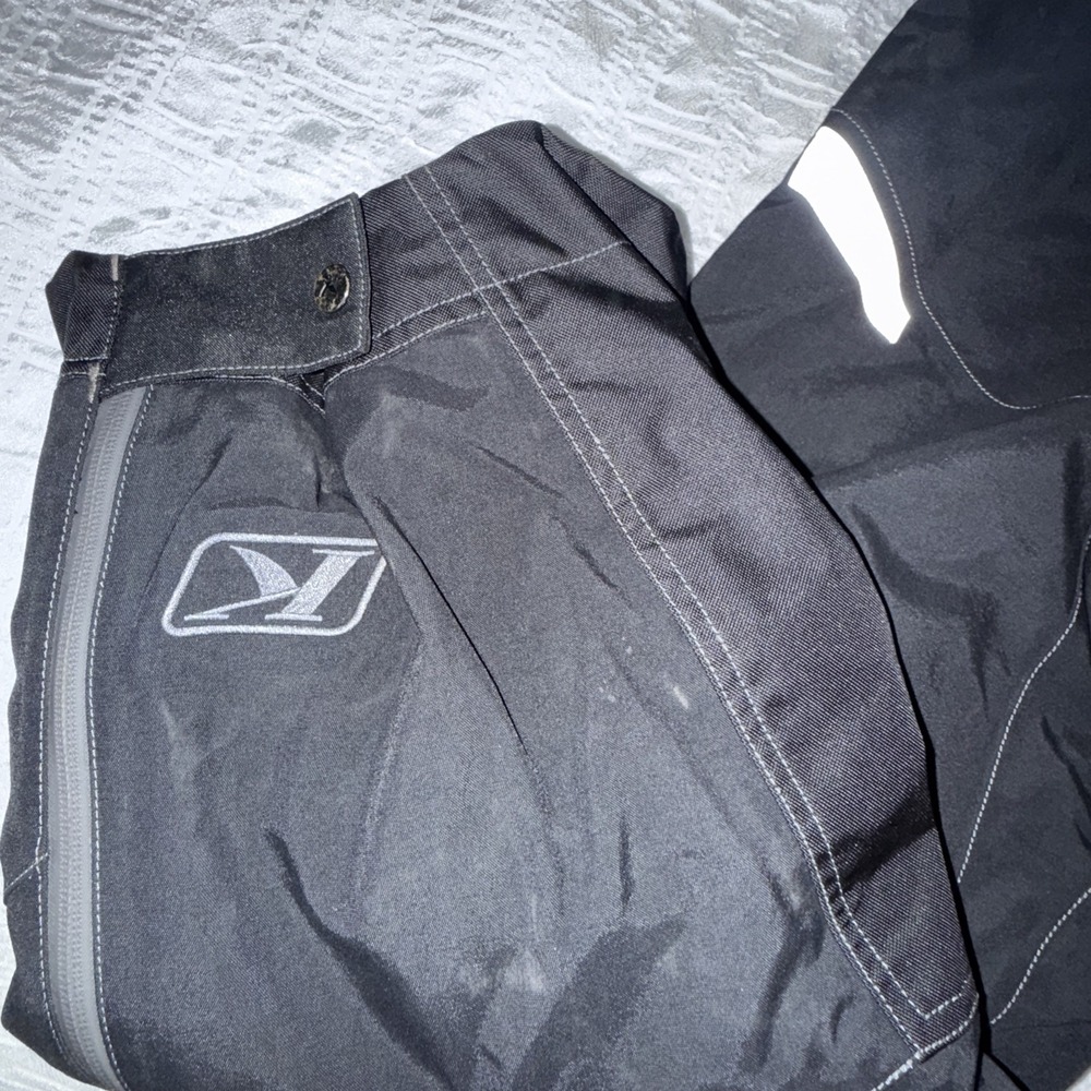 Klim Snowmobile Bib Overalls Sz L Black Insulated GoreTex Waterproof 3M - Picture 4 of 10